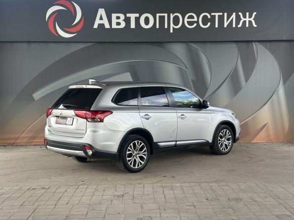 Mitsubishi Outlander III Рестайлинг 2 с пробегом 2017 года, цена 1 690 000 рублей, 156200 км, внедорожник, Автокод Объявления