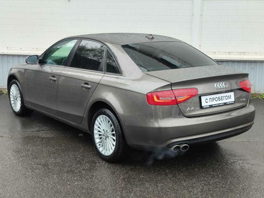 Audi A4 IV (B8) Рестайлинг Санкт-Петербург  - изображение 4