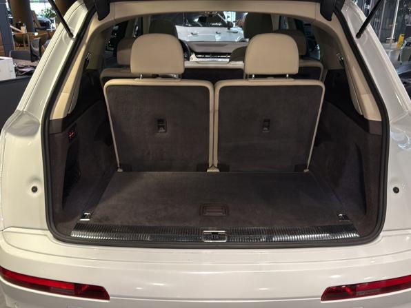 Audi Q7 II (4M) с пробегом 2017 года, цена 2 799 000 рублей, 247265 км, внедорожник, Автокод Объявления