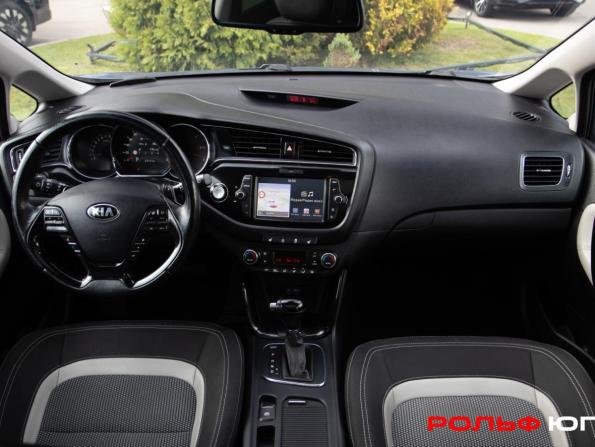 Kia Ceed II Рестайлинг с пробегом 2018 года, цена 1 208 000 рублей, 216505 км, универсал, Автокод Объявления