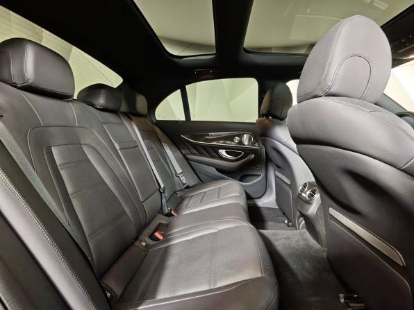 Mercedes-Benz E-Класс AMG V (W213) Рестайлинг с пробегом 2020 года, цена 11 721 000 рублей, 13594 км, седан, Автокод Объявления