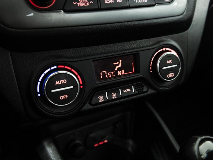 Kia Rio III Санкт-Петербург  - изображение 16