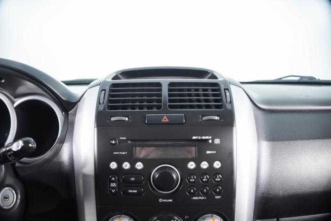 Suzuki Grand Vitara II с пробегом 2008 года, цена 699 000 рублей, 197584 км, внедорожник, Автокод Объявления