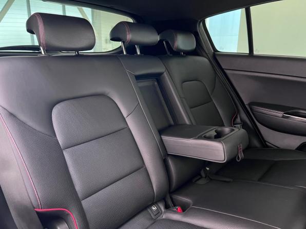 Kia Sportage IV Рестайлинг с пробегом 2019 года, цена 2 300 000 рублей, 108430 км, внедорожник, Автокод Объявления