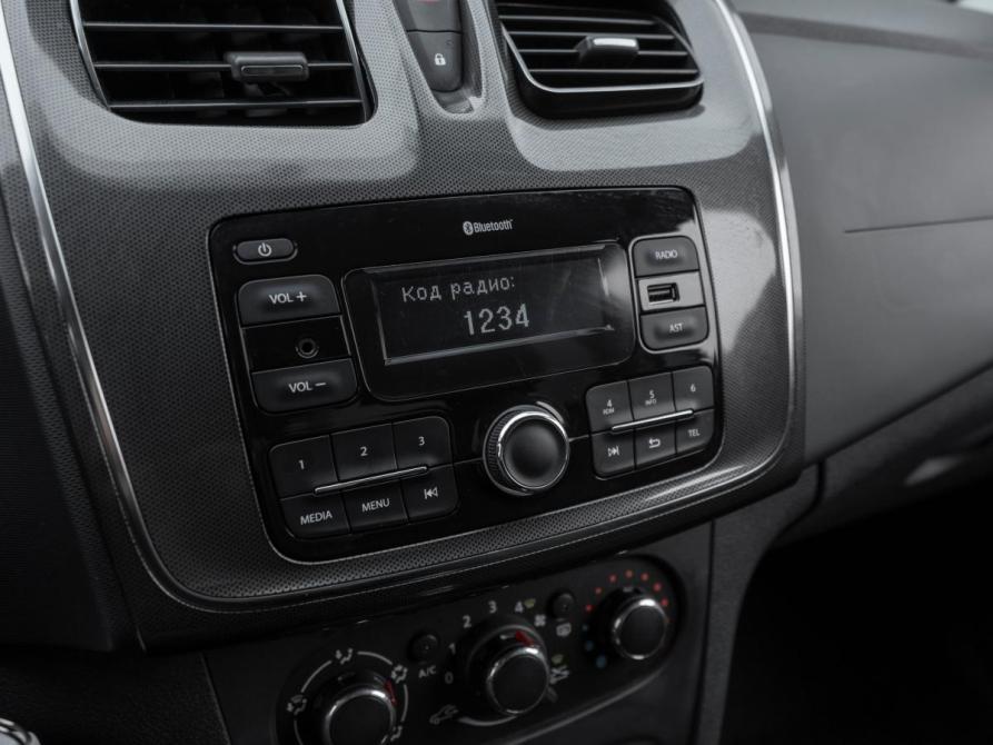 Renault Logan II Рестайлинг Москва  - изображение 18