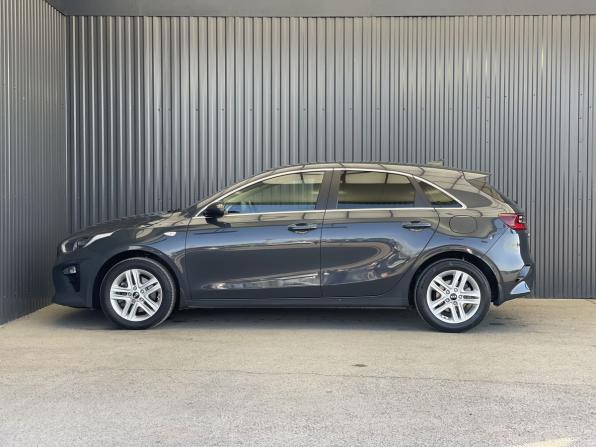 Kia Ceed III с пробегом 2019 года, цена 1 677 000 рублей, 113086 км, хэтчбек, Автокод Объявления