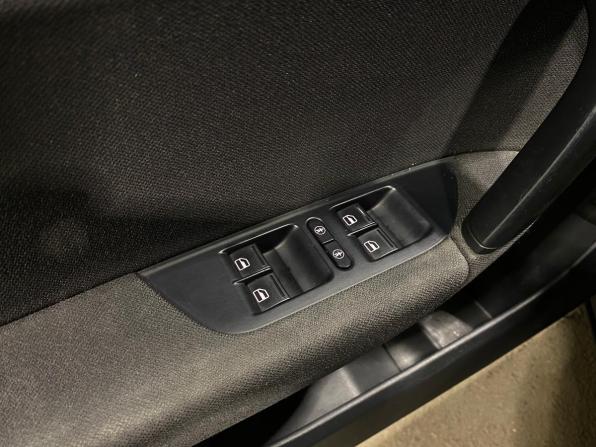 Volkswagen Touareg II с пробегом 2012 года, цена 1 855 000 рублей, 215225 км, внедорожник, Автокод Объявления