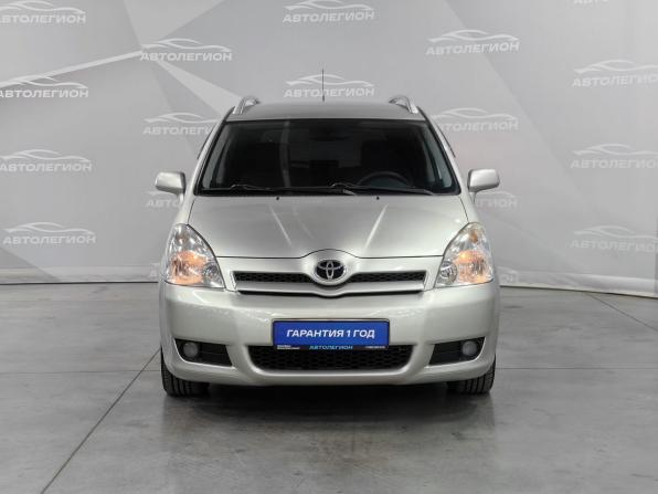 Toyota Corolla Verso I Рестайлинг с пробегом 2006 года, цена 800 000 рублей, 290909 км, компактвэн, Автокод Объявления