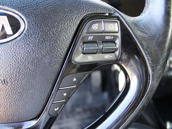 Kia Ceed II с пробегом 2015 года, цена 1 029 000 рублей, 204178 км, хэтчбек, Автокод Объявления