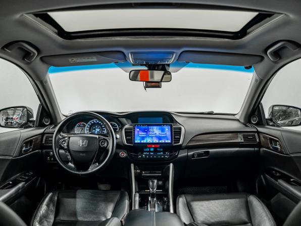 Honda Accord IX Рестайлинг с пробегом 2016 года, цена 1 920 000 рублей, 145843 км, седан, Автокод Объявления