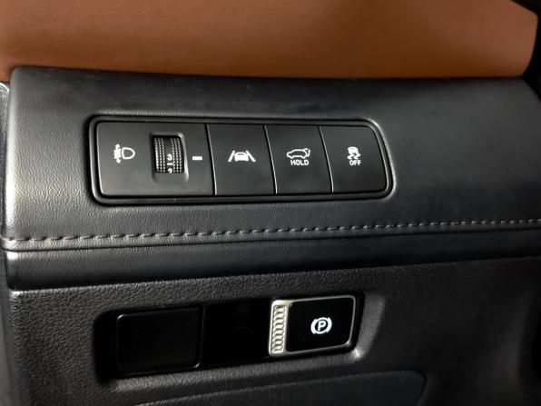 Hyundai Santa Fe IV Рестайлинг с пробегом 2021 года, цена 4 110 000 рублей, 38670 км, внедорожник, Автокод Объявления