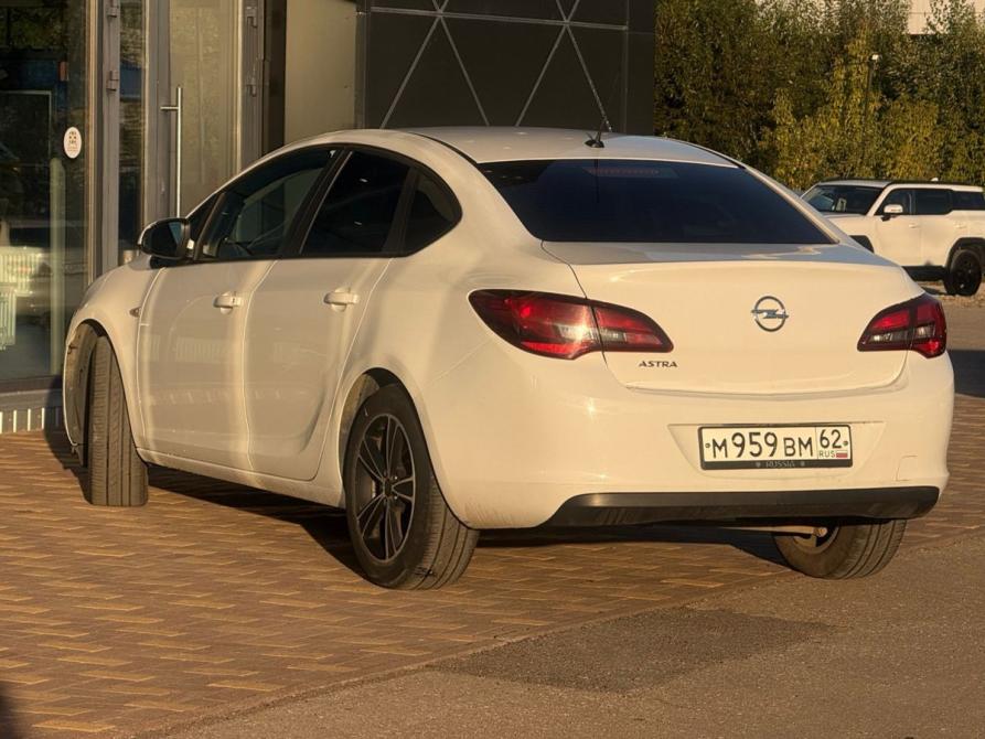 Opel Astra J Рестайлинг Калуга  - изображение 6
