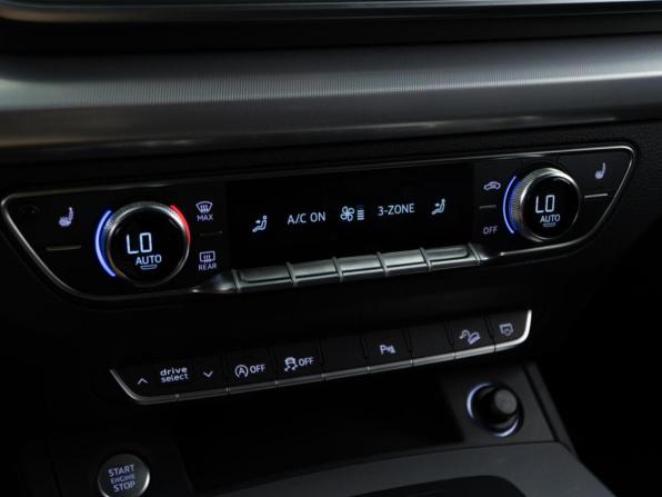 Audi Q5 II (FY) с пробегом 2018 года, цена 3 380 055 рублей, 149003 км, внедорожник, Автокод Объявления