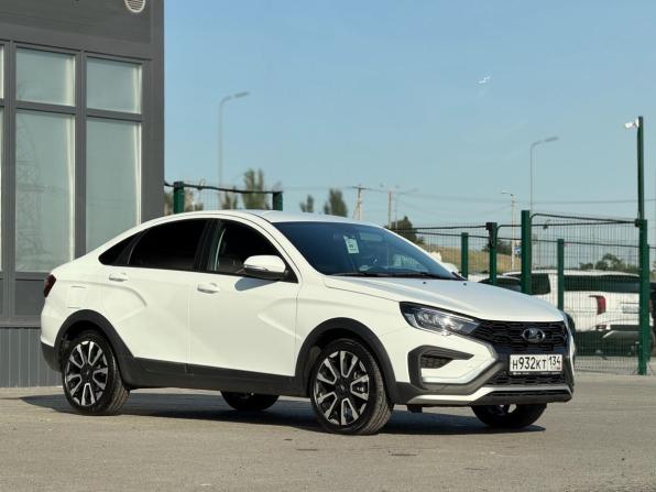 Lada (ВАЗ) Vesta I Рестайлинг (NG) с пробегом 2024 года, цена 1 370 000 рублей, 64000 км, седан, Автокод Объявления