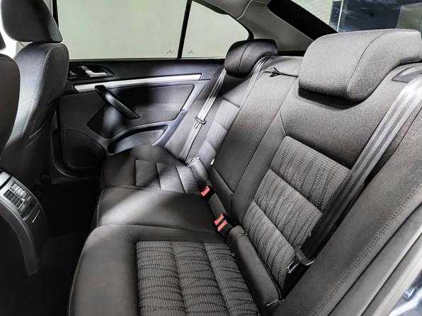 Skoda Octavia II (A5) Рестайлинг с пробегом 2011 года, цена 710 000 рублей, 206000 км, лифтбек, Автокод Объявления