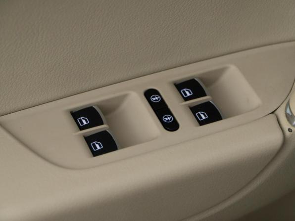 Volkswagen Touareg II Рестайлинг с пробегом 2015 года, цена 3 397 444 рубля, 123520 км, внедорожник, Автокод Объявления
