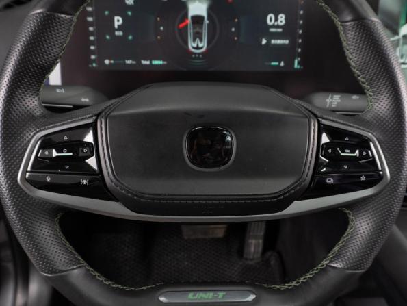Changan UNI-T I Рестайлинг с пробегом 2023 года, цена 2 859 000 рублей, 53094 км, внедорожник, Автокод Объявления