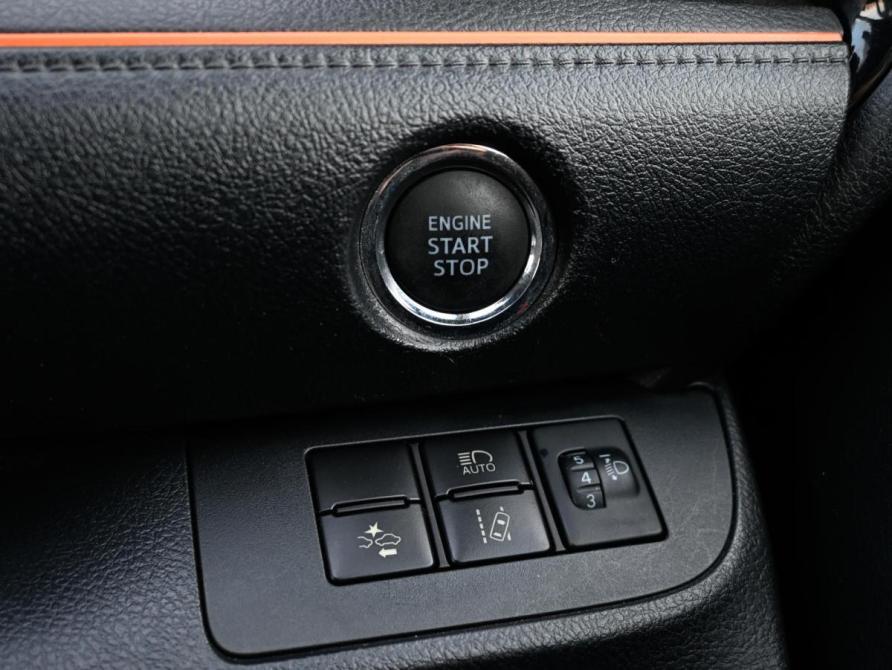 Toyota Sienta II Рестайлинг Краснодар  - изображение 16