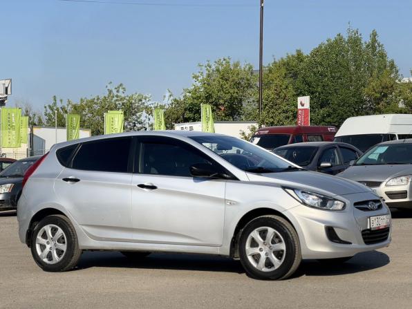 Hyundai Solaris I с пробегом 2013 года, цена 799 000 рублей, 169495 км, хэтчбек, Автокод Объявления
