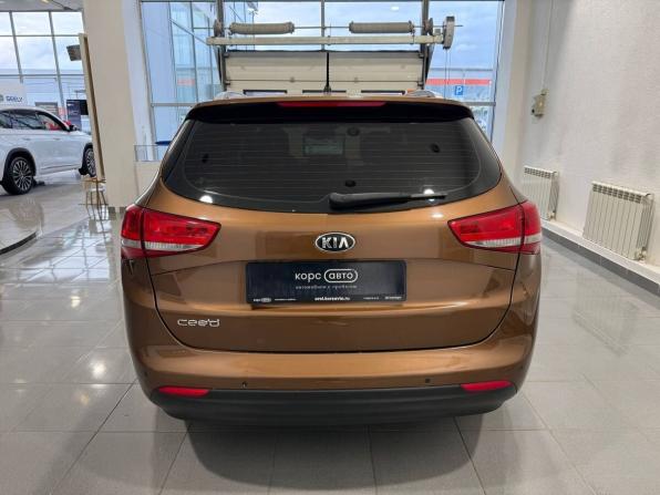 Kia Ceed II Рестайлинг с пробегом 2016 года, цена 1 180 000 рублей, 170755 км, универсал, Автокод Объявления