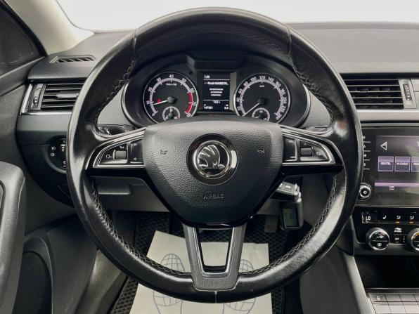 Skoda Octavia III (A7) Рестайлинг с пробегом 2018 года, цена 1 450 000 рублей, 147908 км, лифтбек, Автокод Объявления