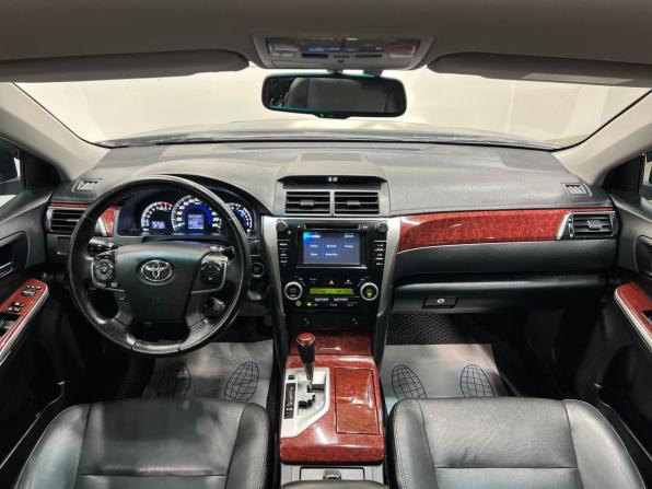 Toyota Camry VII (XV50) с пробегом 2014 года, цена 1 650 000 рублей, 249068 км, седан, Автокод Объявления
