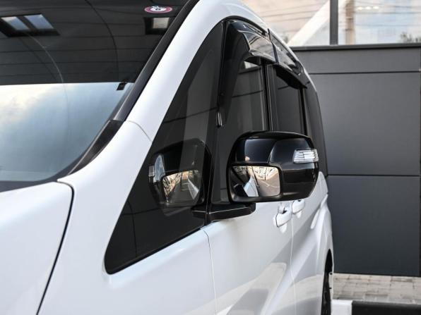 Honda Stepwgn V Рестайлинг с пробегом 2019 года, цена 2 739 000 рублей, 67217 км, минивэн, Автокод Объявления