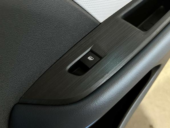 Chevrolet Monza II Рестайлинг с пробегом 2023 года, цена 1 615 000 рублей, 50533 км, седан, Автокод Объявления