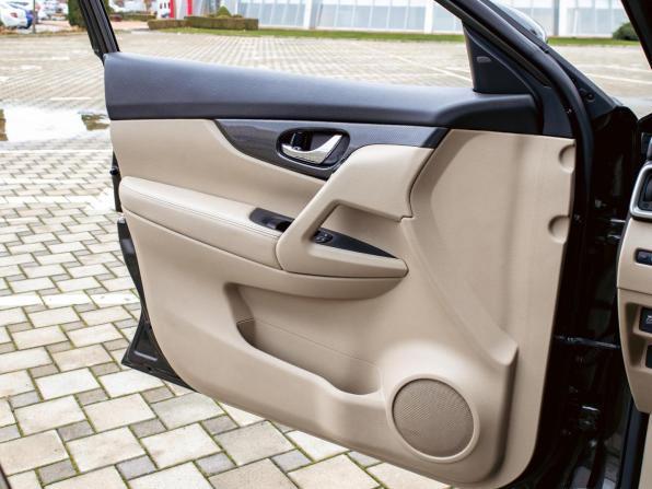Nissan X-Trail III Рестайлинг с пробегом 2018 года, цена 1 525 000 рублей, 179000 км, внедорожник, Автокод Объявления