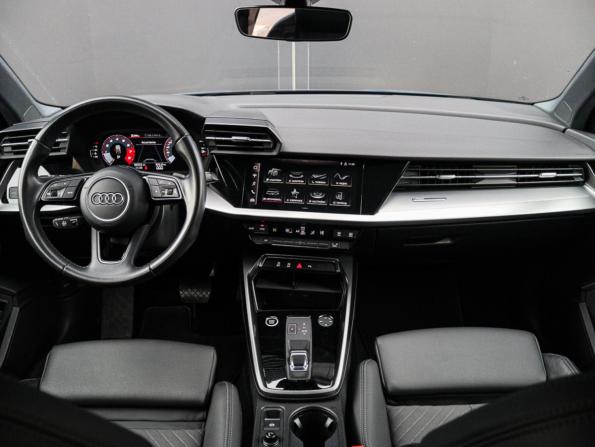 Audi A3 IV (8Y) с пробегом 2020 года, цена 2 790 000 рублей, 60262 км, хэтчбек, Автокод Объявления