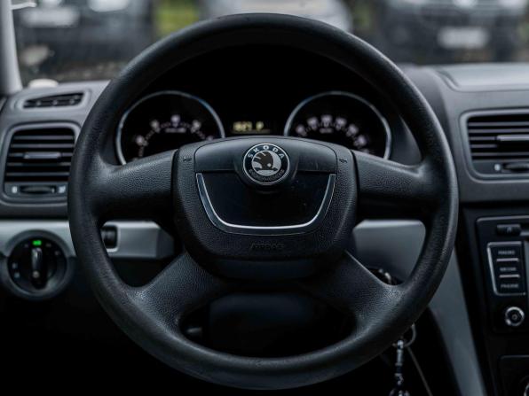 Skoda Yeti I с пробегом 2013 года, цена 724 000 рублей, 245113 км, внедорожник, Автокод Объявления