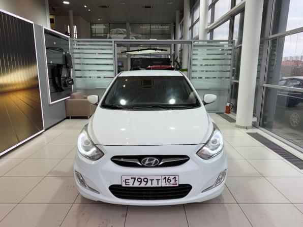 Hyundai Solaris I с пробегом 2011 года, цена 700 000 рублей, 186020 км, седан, Автокод Объявления