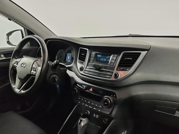 Hyundai Tucson III с пробегом 2018 года, цена 1 525 000 рублей, 249287 км, внедорожник, Автокод Объявления