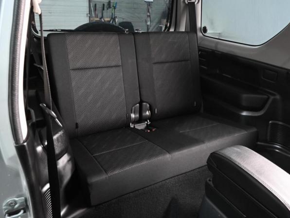 Suzuki Jimny III Рестайлинг 2 с пробегом 2012 года, цена 849 000 рублей, 167631 км, внедорожник, Автокод Объявления