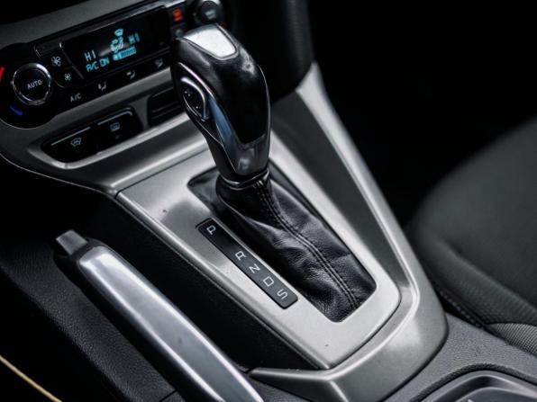 Ford Focus III с пробегом 2013 года, цена 550 000 рублей, 208510 км, седан, Автокод Объявления