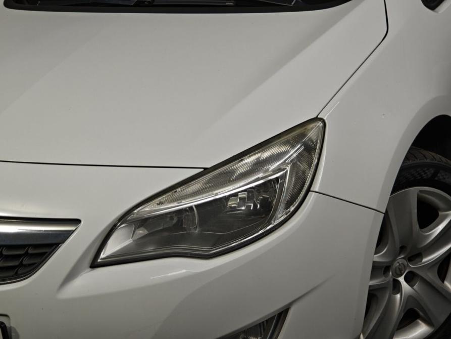 Opel Astra J Москва  - изображение 10
