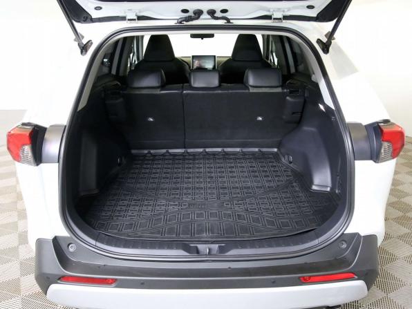 Toyota RAV4 V (XA50) с пробегом 2023 года, цена 3 690 000 рублей, 40825 км, внедорожник, Автокод Объявления