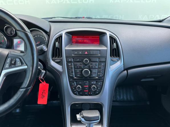 Opel Astra J Рестайлинг с пробегом 2013 года, цена 730 000 рублей, 169701 км, седан, Автокод Объявления