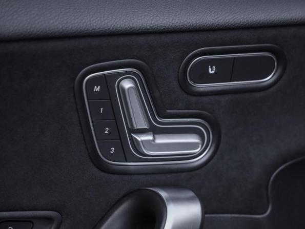 Mercedes-Benz A-Класс AMG II (W177) с пробегом 2019 года, цена 3 335 310 рублей, 75777 км, хэтчбек, Автокод Объявления