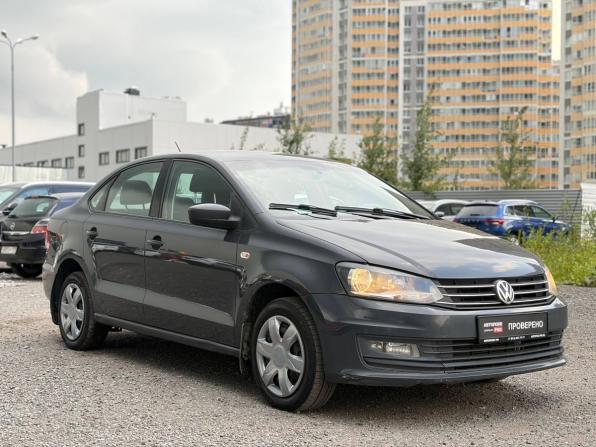 Volkswagen Polo V Рестайлинг с пробегом 2017 года, цена 795 000 рублей, 263000 км, седан, Автокод Объявления