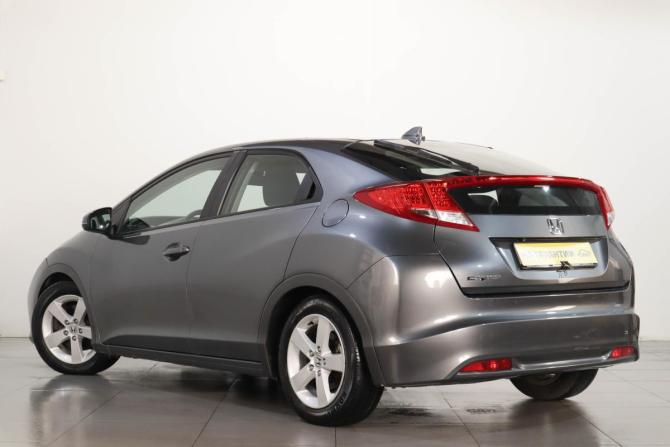 Honda Civic IX с пробегом 2012 года, цена 1 299 000 рублей, 145100 км, хэтчбек, Автокод Объявления