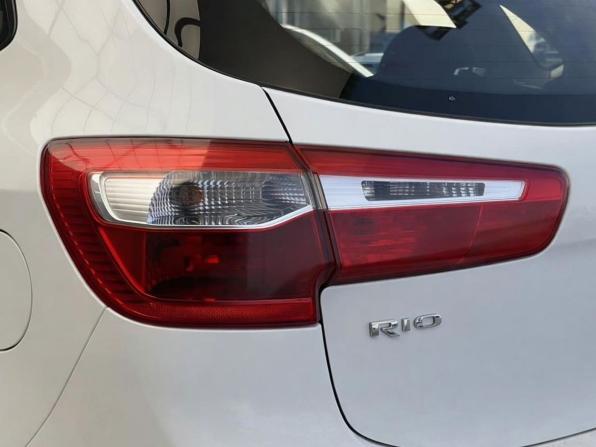Kia Rio III с пробегом 2013 года, цена 957 000 рублей, 135825 км, хэтчбек, Автокод Объявления