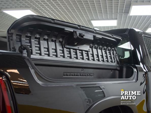 Ram 1500 V Рестайлинг с пробегом 2025 года, цена 9 299 000 рублей, 57 км, offers.body_type.unknown, Автокод Объявления