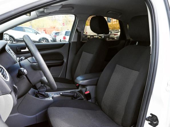 Ford Focus II Рестайлинг с пробегом 2011 года, цена 690 000 рублей, 138000 км, хэтчбек, Автокод Объявления