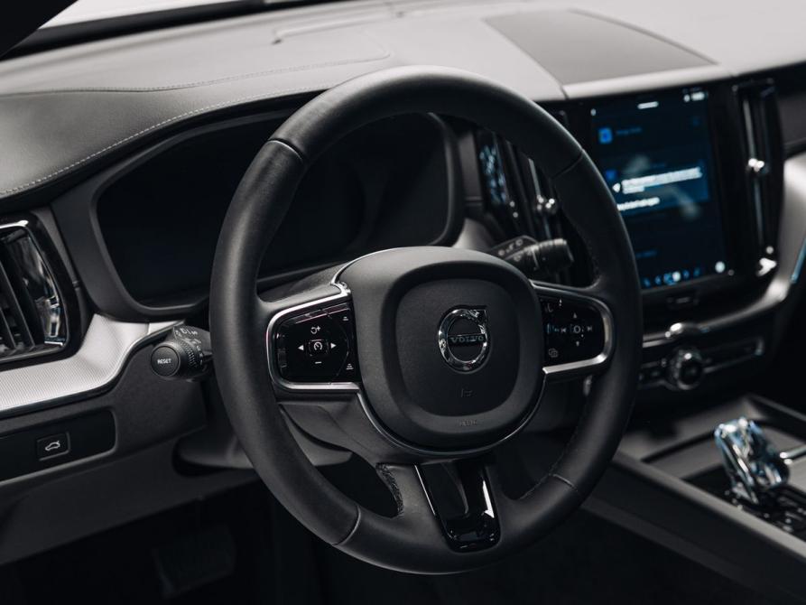 Volvo XC60 II Рестайлинг Москва  - изображение 10