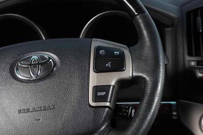 Toyota Land Cruiser 200 Series с пробегом 2008 года, цена 3 249 000 рублей, 290600 км, внедорожник, Автокод Объявления
