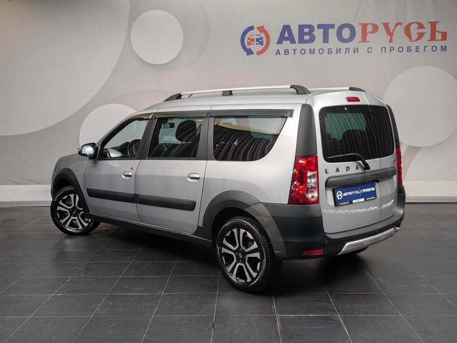 Lada (ВАЗ) Largus I Рестайлинг Москва  - изображение 2