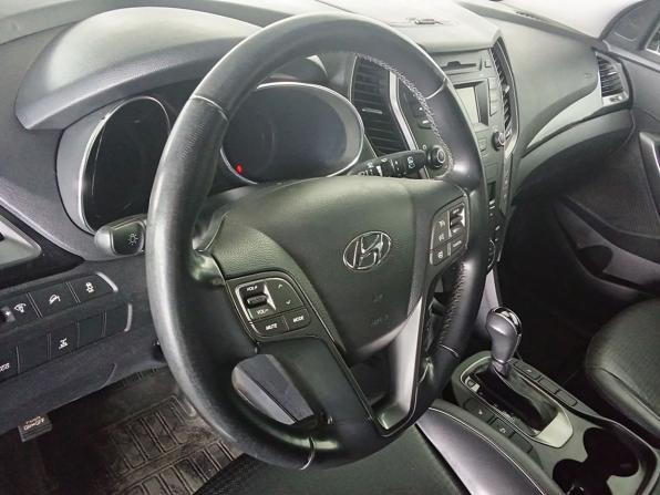 Hyundai Santa Fe III с пробегом 2012 года, цена 1 655 000 рублей, 214809 км, внедорожник, Автокод Объявления