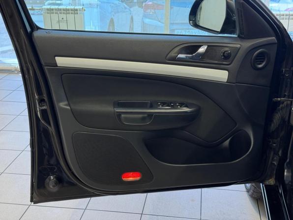 Skoda Octavia II (A5) Рестайлинг с пробегом 2011 года, цена 799 000 рублей, 183000 км, лифтбек, Автокод Объявления