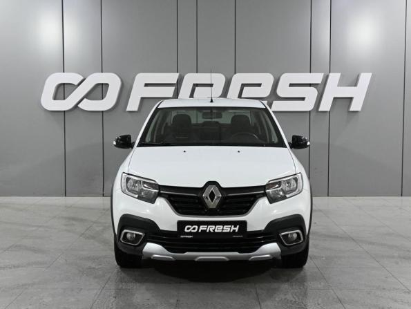 Renault Logan II Рестайлинг с пробегом 2022 года, цена 1 399 000 рублей, 74891 км, седан, Автокод Объявления